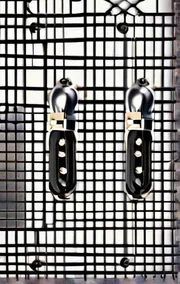 Monia Submissive