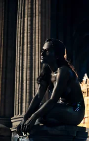 In Which an Elven Servant...